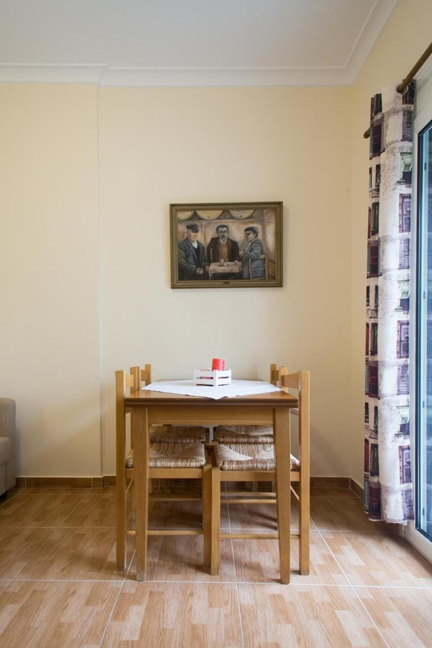 60кв.м 2, 1 баня Апартамент
 в Акропол - Кукаки Атина Екстериор снимка